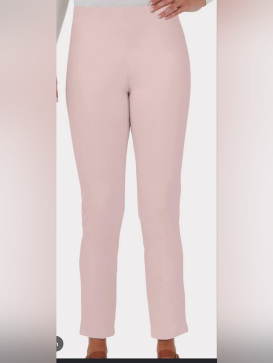 White House Black Market Pants - Women's High-Rise Straight Leg Pants in Blush Pink
